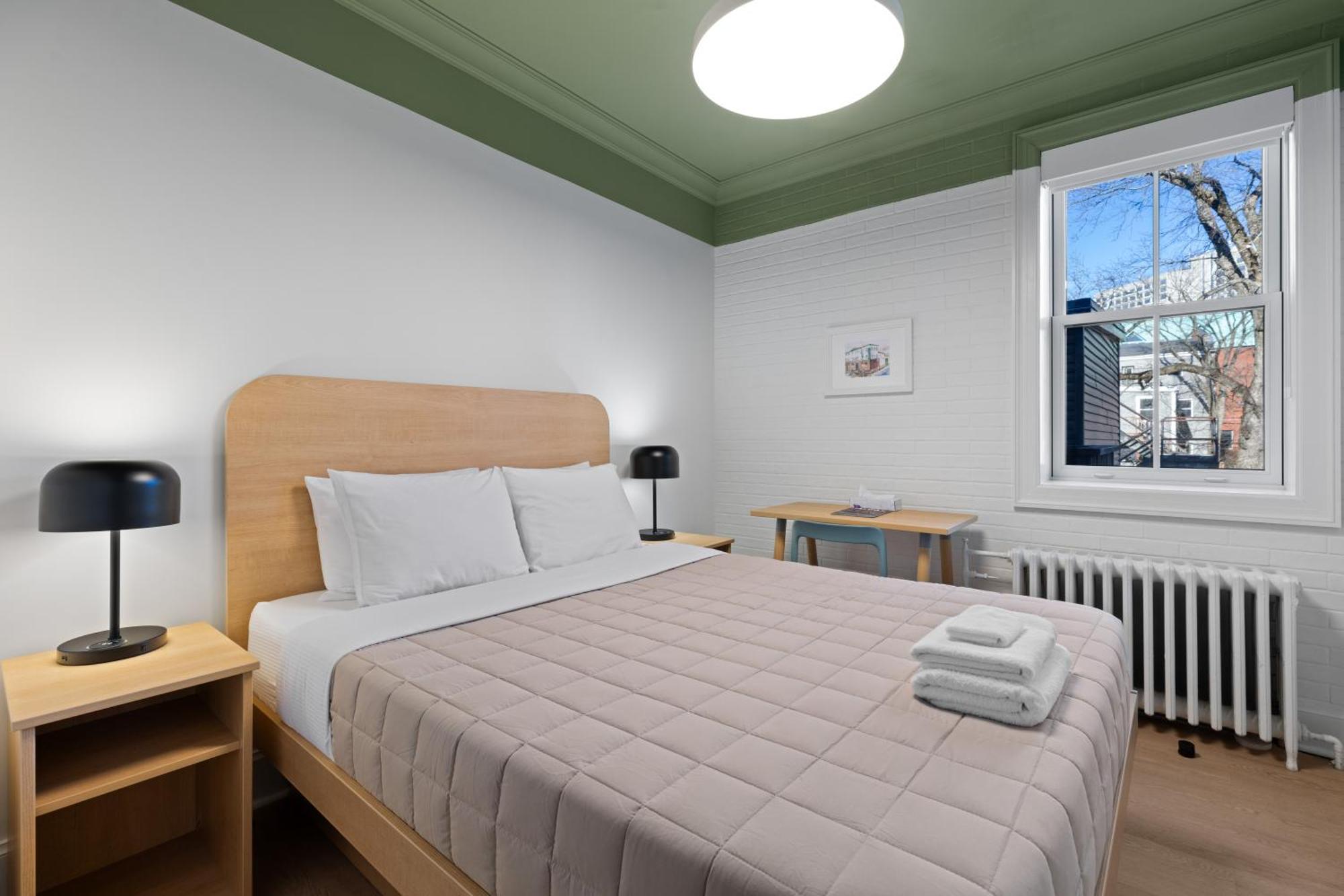 Hi Halifax Heritage House Hostel Екстериор снимка