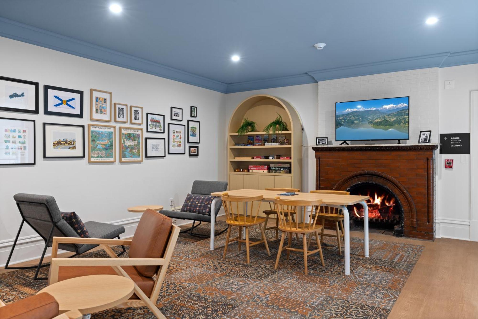 Hi Halifax Heritage House Hostel Екстериор снимка