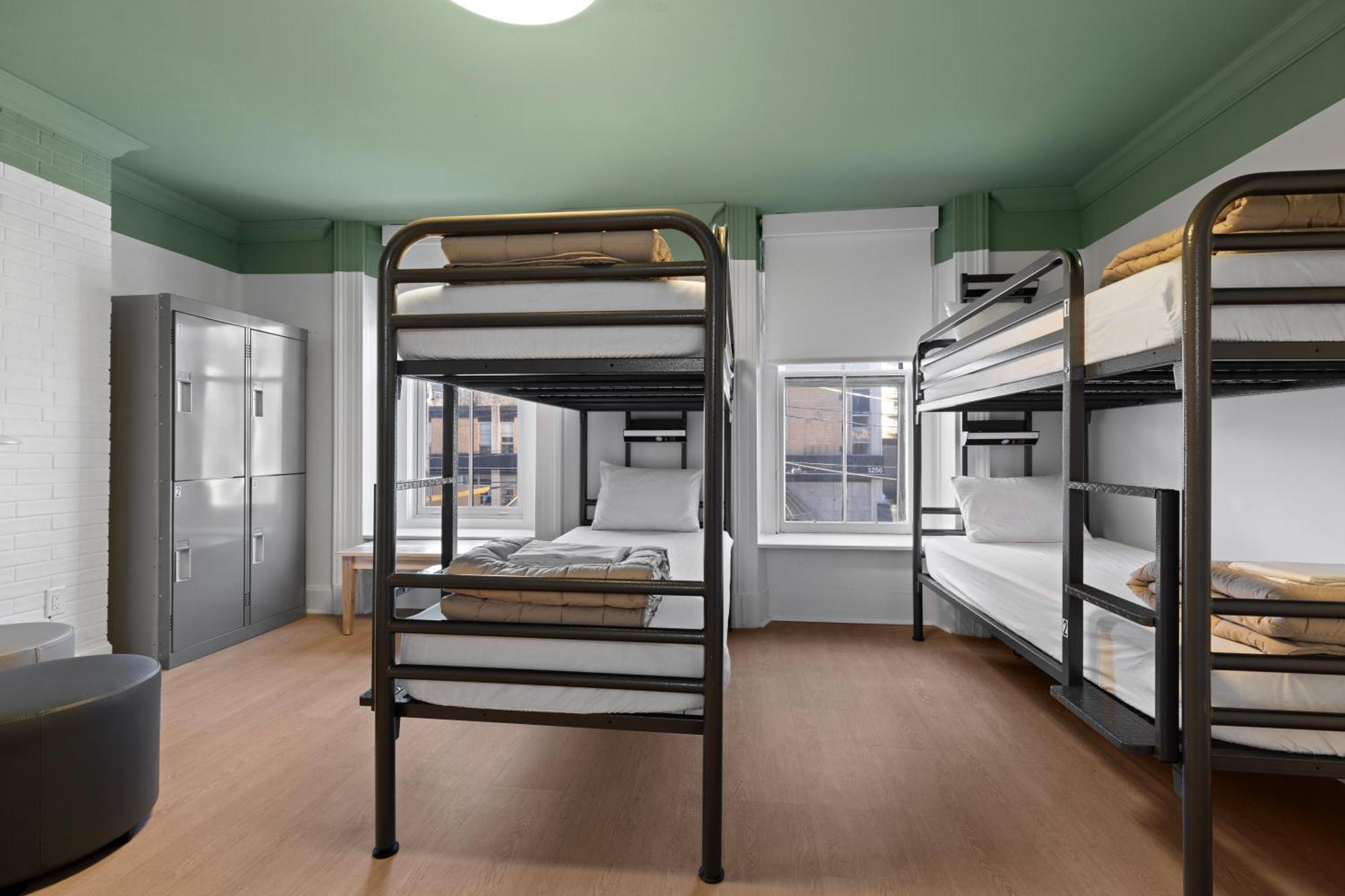 Hi Halifax Heritage House Hostel Екстериор снимка